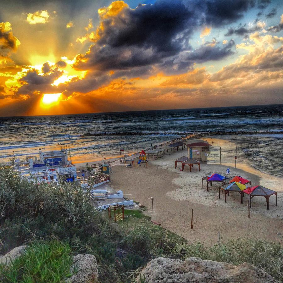 Stunning Studio By The Beach Tel Aviv Exterior photo