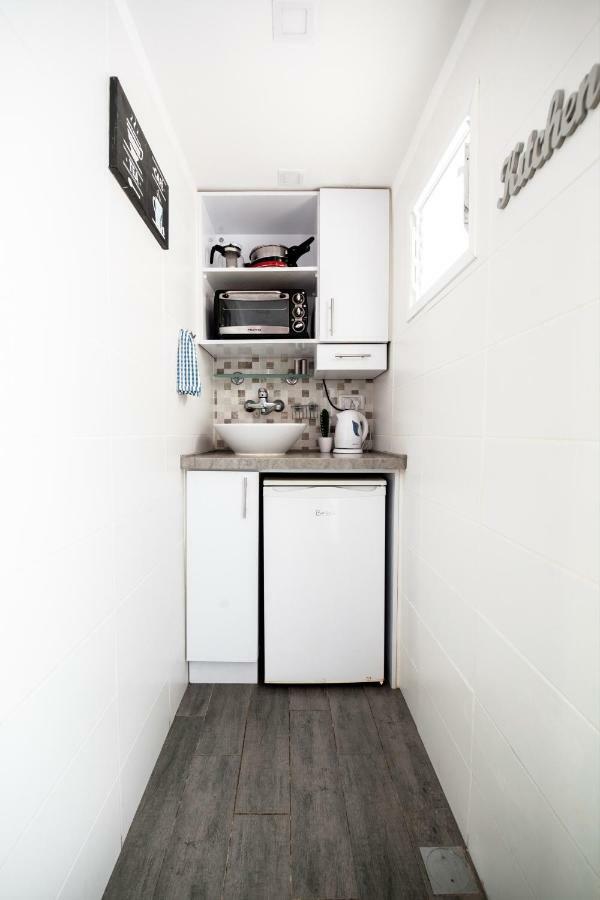 Stunning Studio By The Beach Tel Aviv Exterior photo